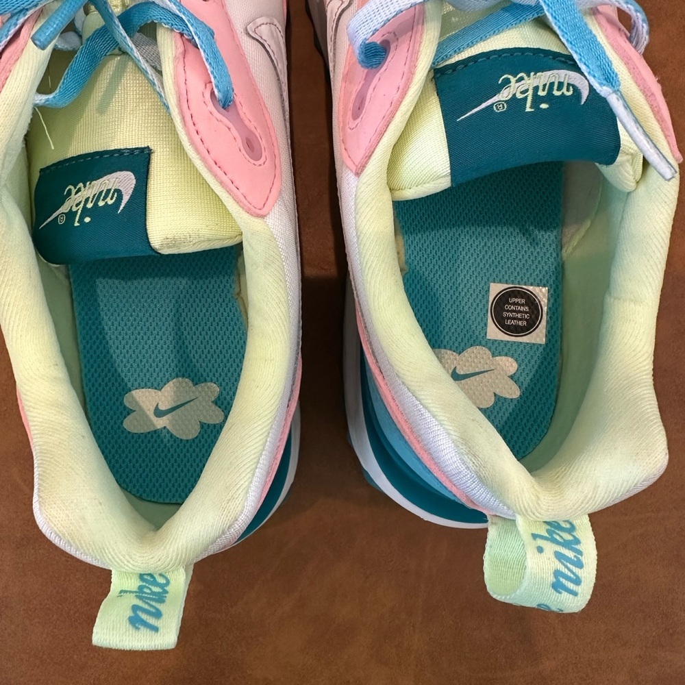 Nike Air Max Dawn Pastel (Women's) Size 8 DZ5199-100 - Picture 12 of 14